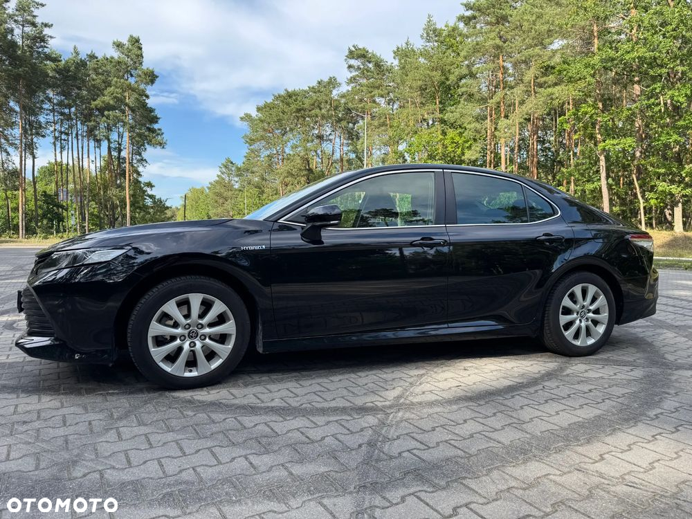 Toyota Camry 2.5 Hybrid Comfort CVT - 3
