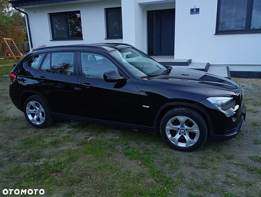 BMW X1 xDrive18d xLine - 8