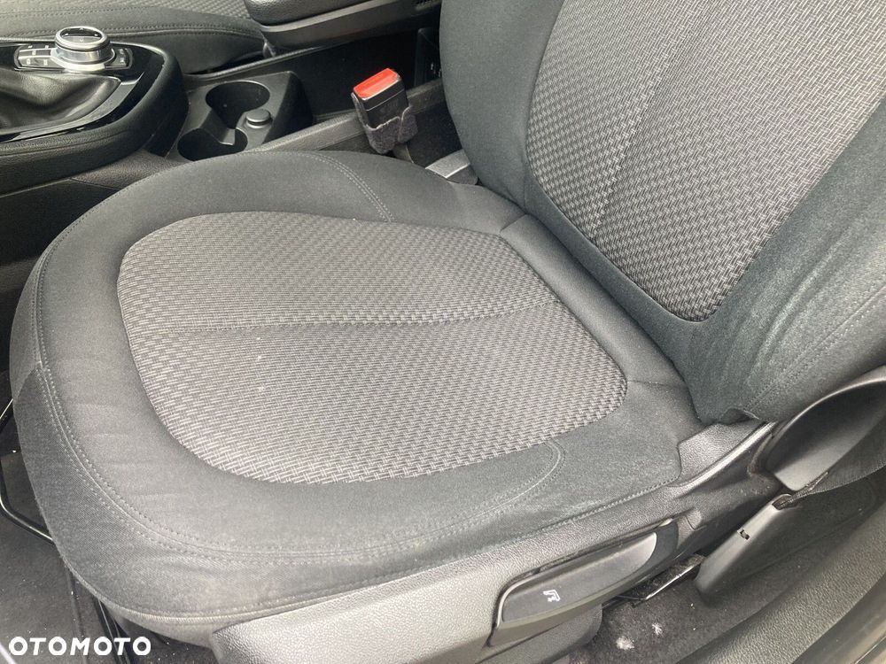 BMW Seria 2 216i - 17