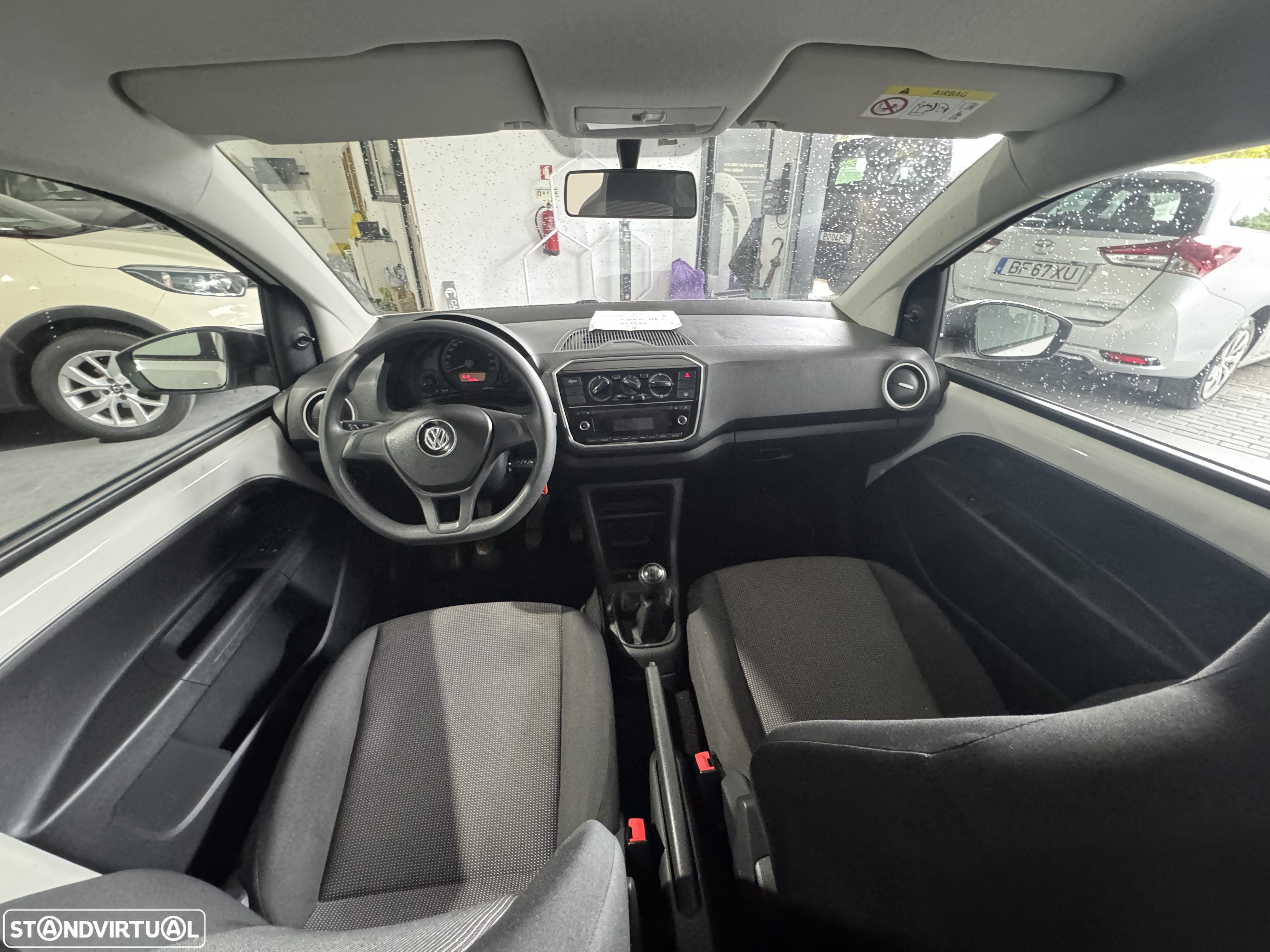 VW Up! Active - 7