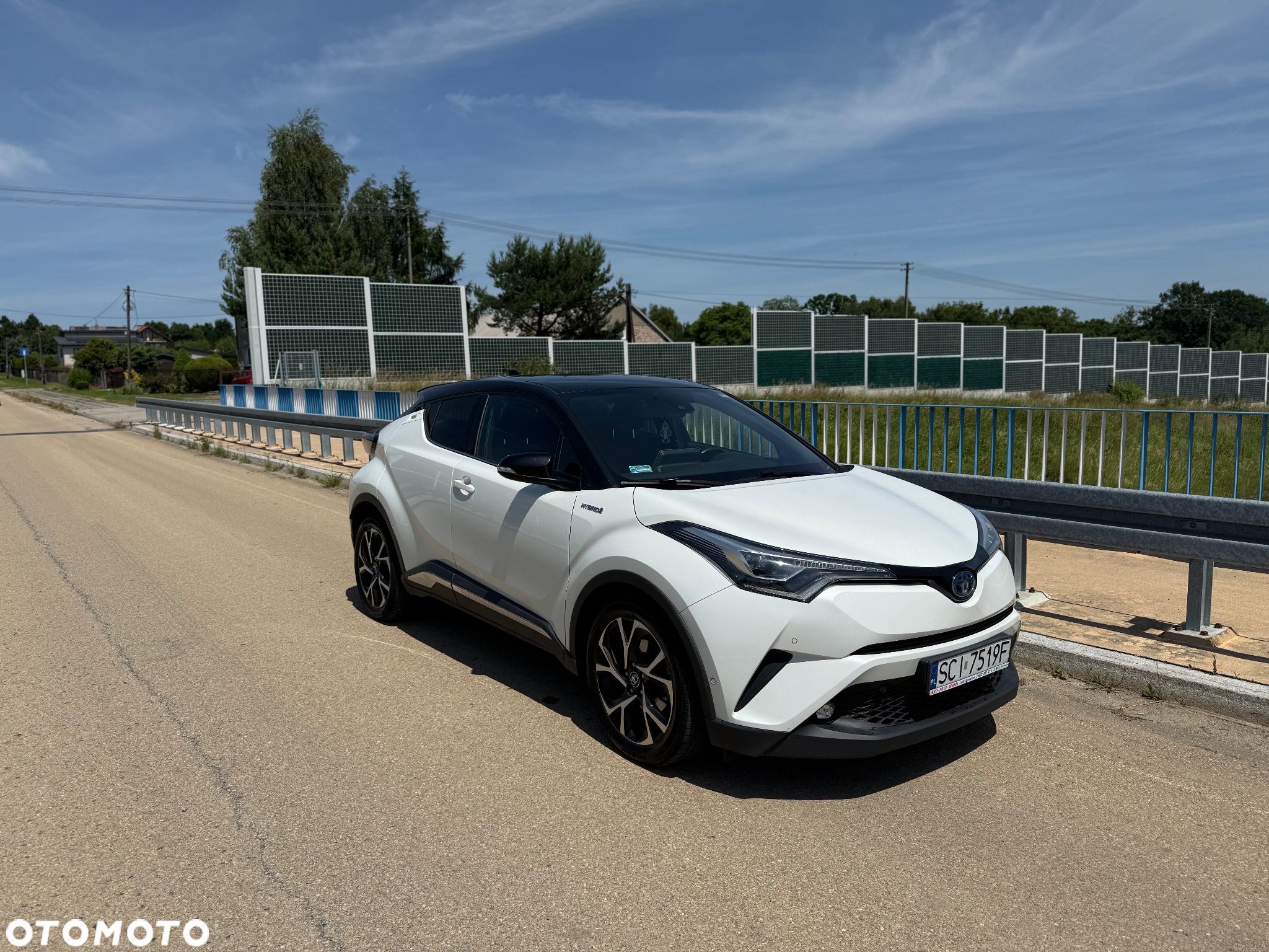 Toyota C-HR 1.8 Hybrid Comfort - 1