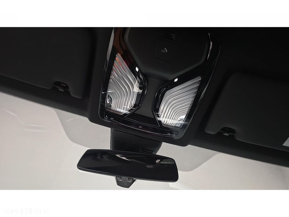 BMW Seria 3 320d xDrive mHEV M Sport - 33