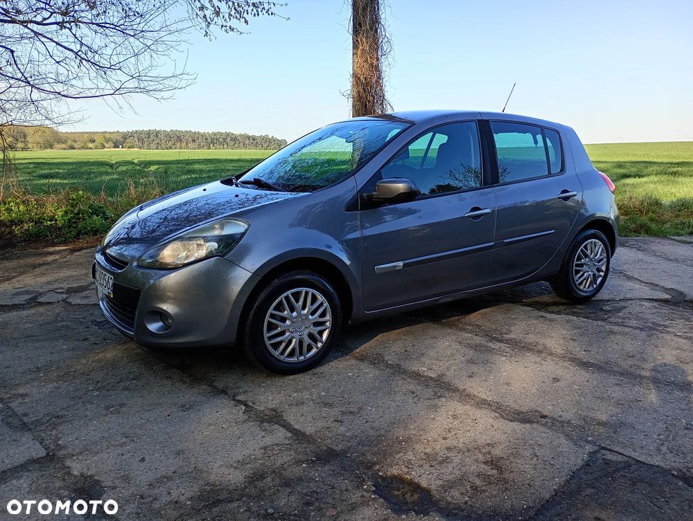Renault Clio - 4