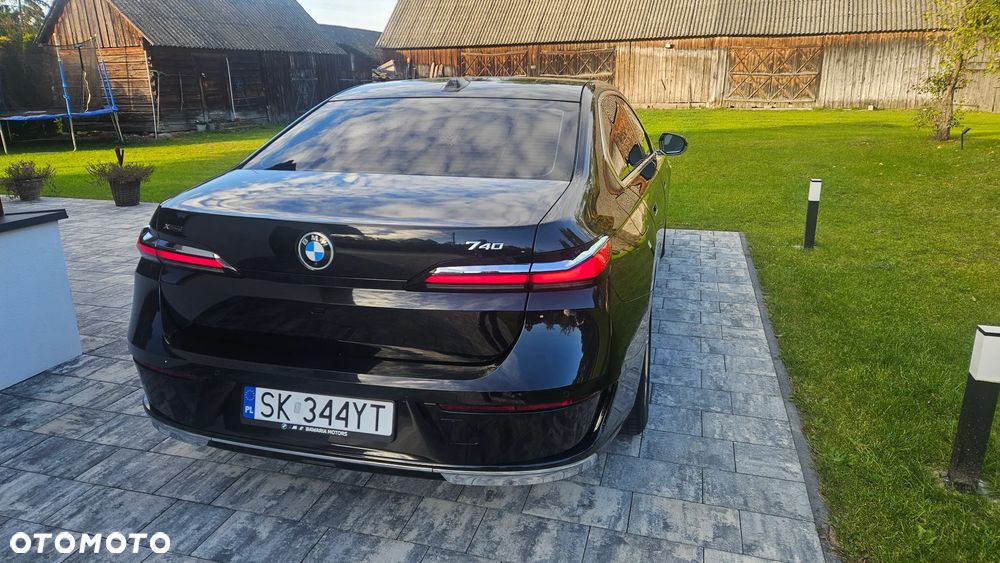 BMW Seria 7 2023 photo 4