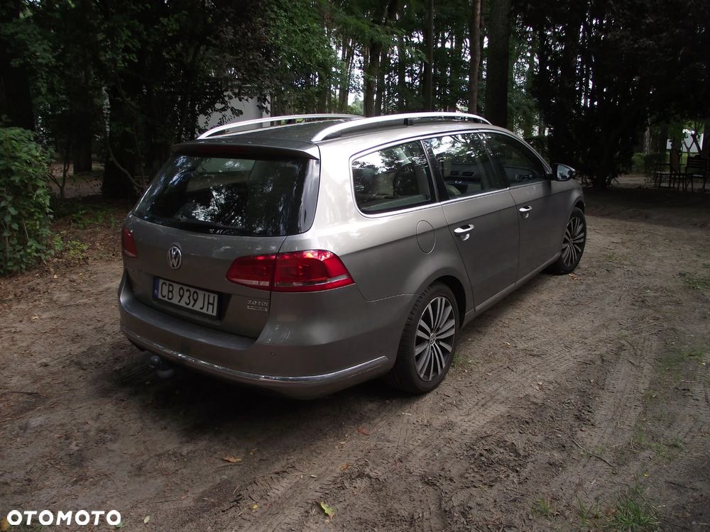 Volkswagen Passat 2.0 TDI Highline - 5
