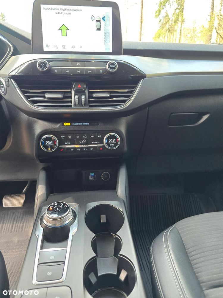Ford Kuga 2.0 EcoBlue 4x4 TITANIUM X - 11