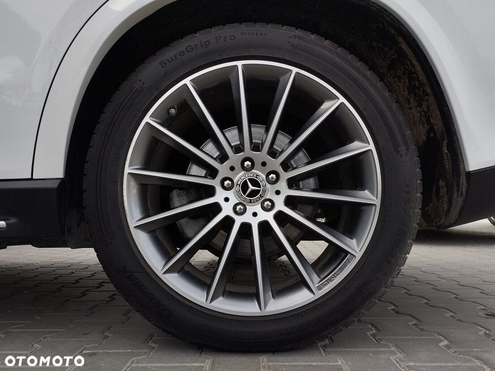 Mercedes-Benz GLE - 12