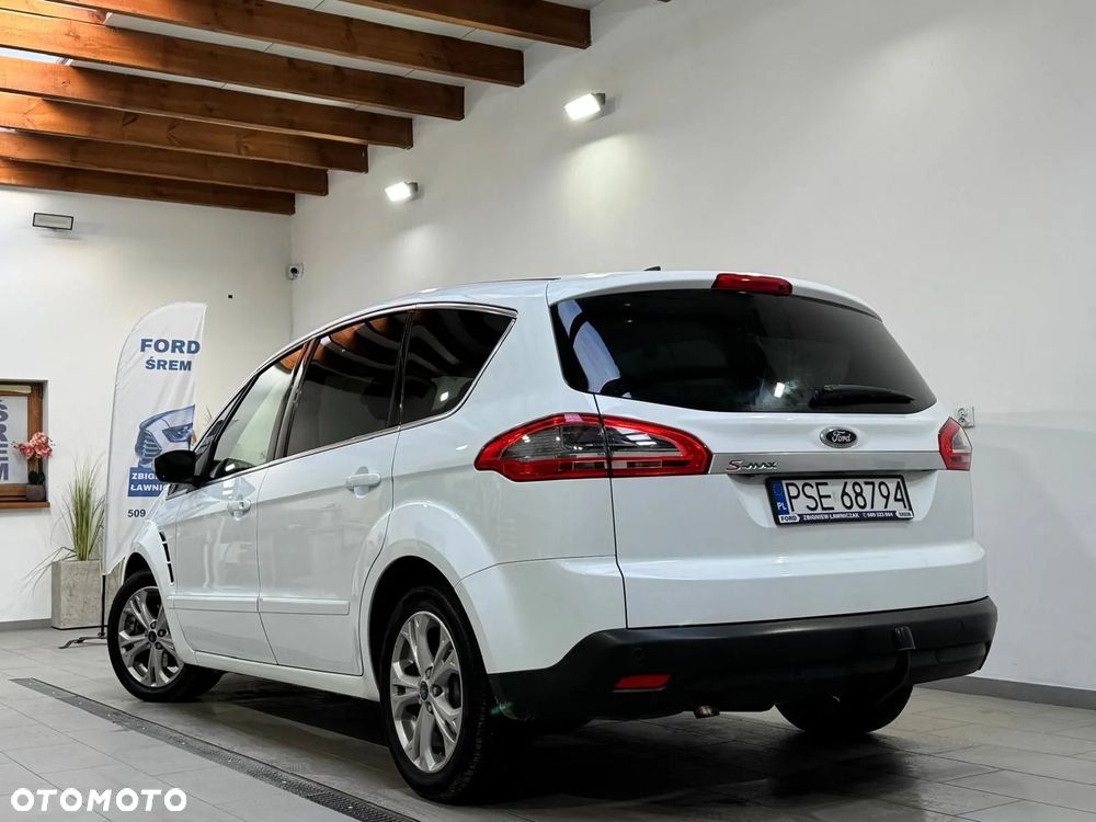 Ford S-Max 2.0 TDCi DPF Titanium - 17