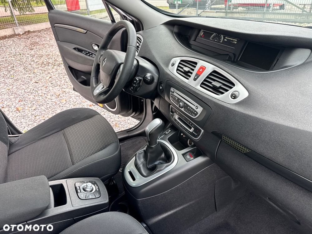 Renault Scenic - 16