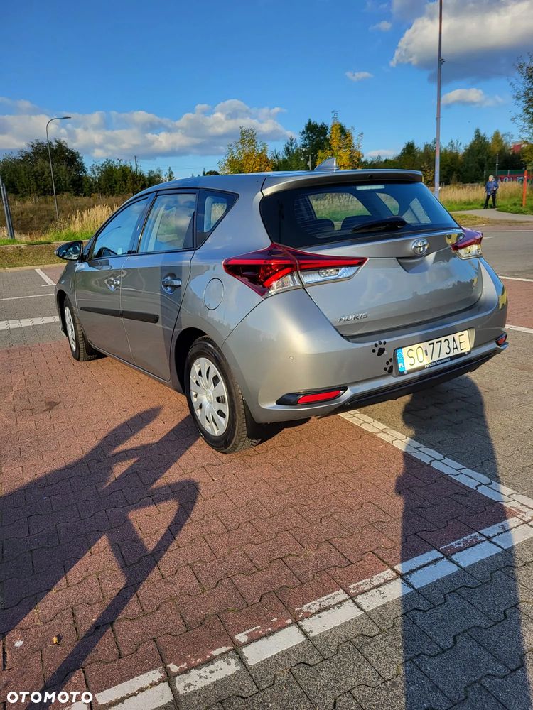 Toyota Auris 1.33 VVT-i Life - 7