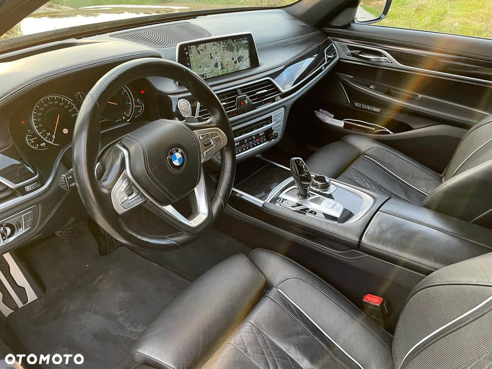 BMW Seria 7 750d xDrive - 15