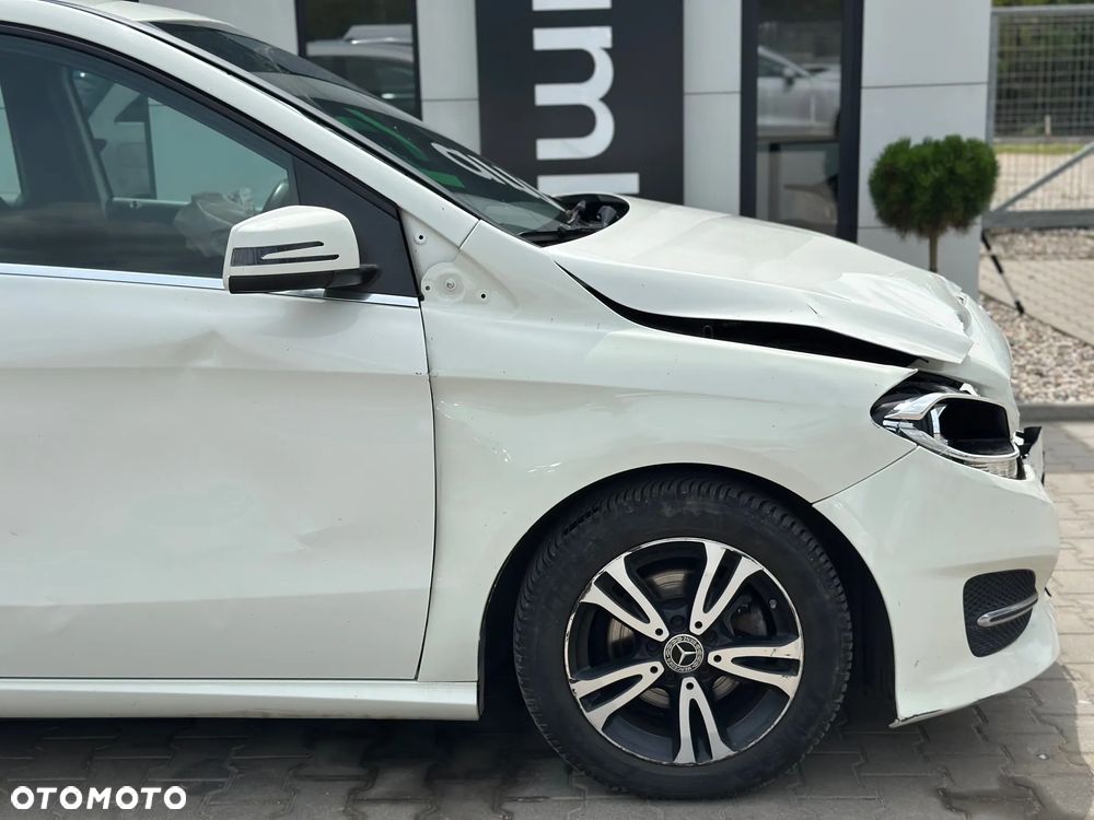 Mercedes-Benz Klasa B 180 CDI BlueEFFICIENCY Edition Style - 4