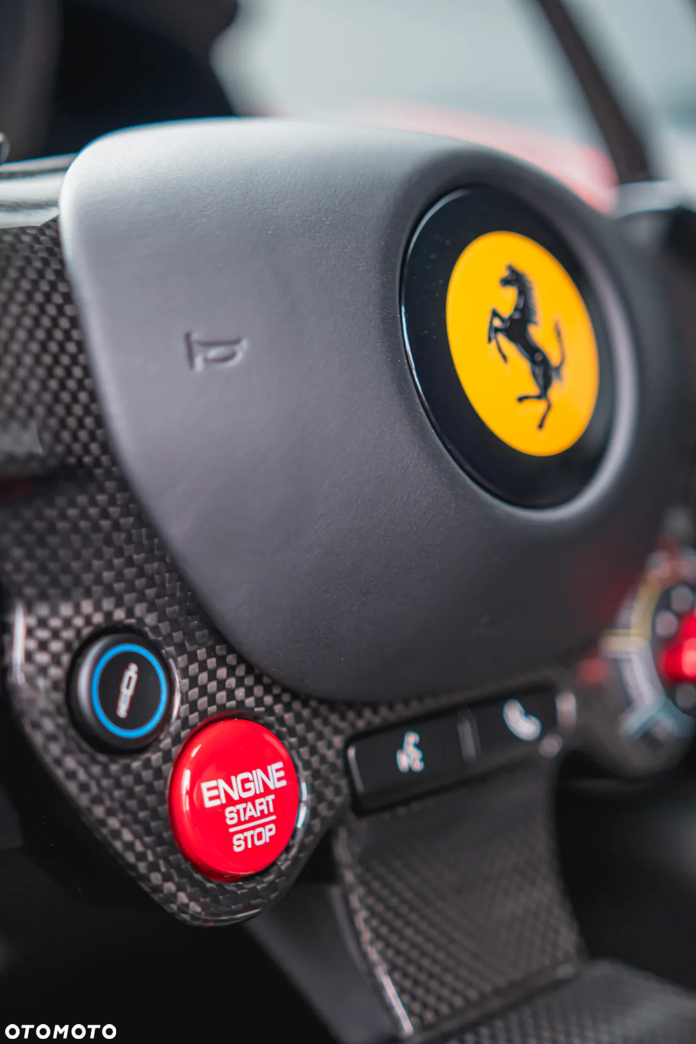 Ferrari 812 Superfast - 30