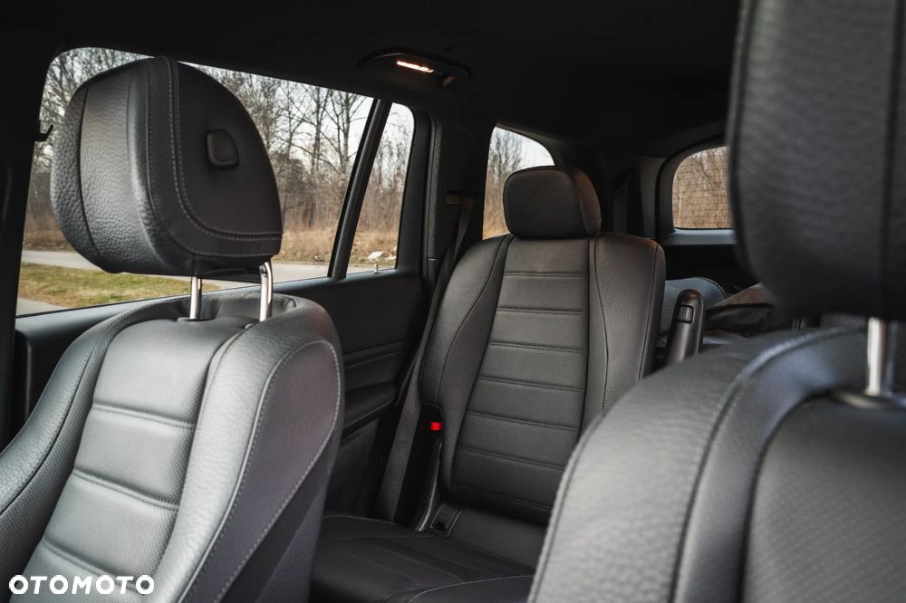 Mercedes-Benz GLS - 13