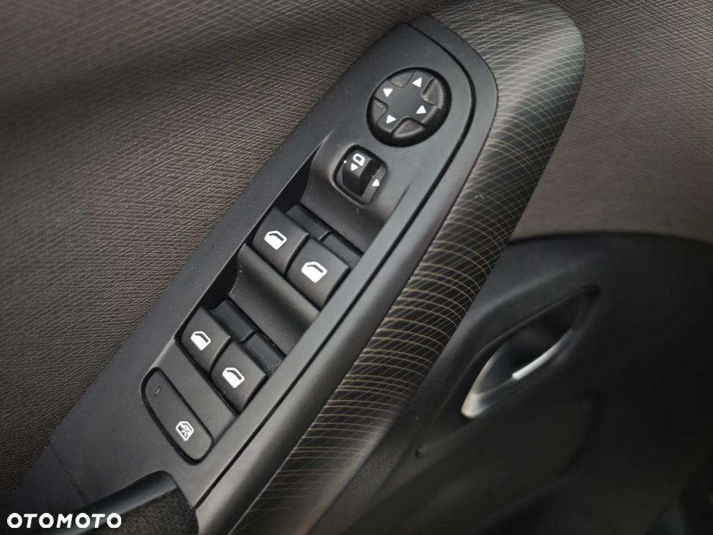 Citroën C4 Picasso 2.0 HDi FAP EGS6 Exclusive - 26