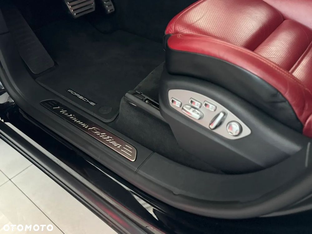 Porsche Cayenne S Diesel Platinum Edition - 16