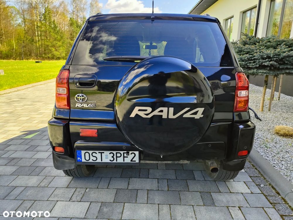 Toyota RAV4 - 5