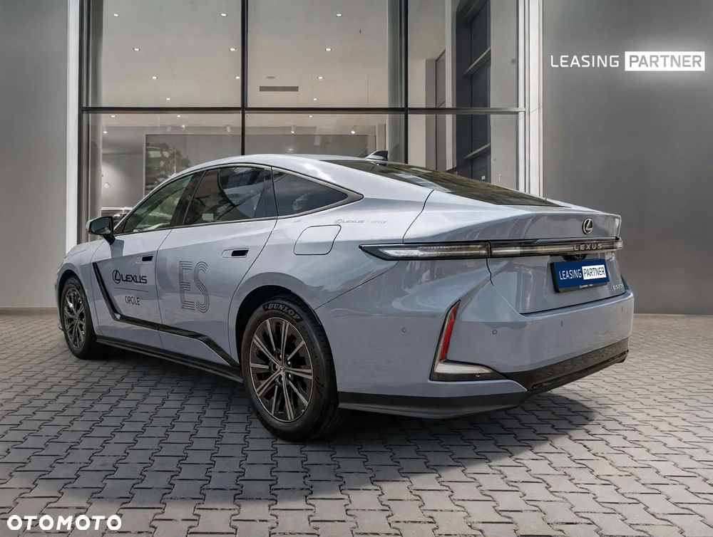 Lexus ES 300h Prestige AWD - 5