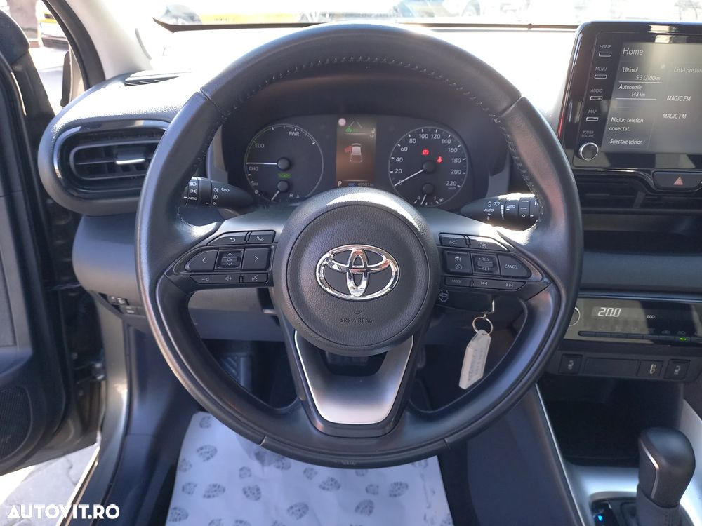 Toyota Yaris 1.5 VVT-i HSD Dynamic - 18