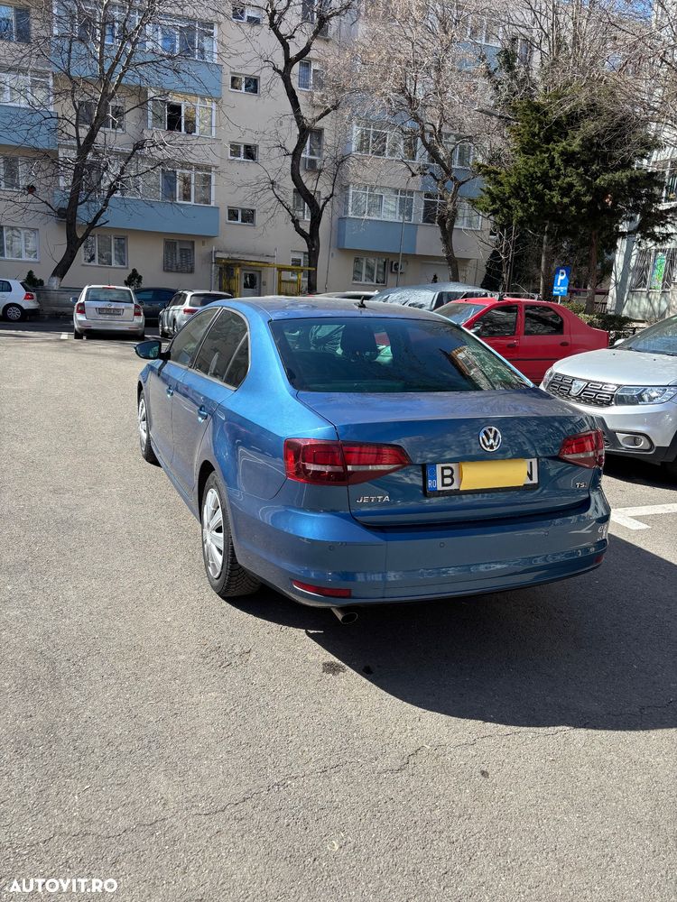 Volkswagen Jetta 1.2 TSI Comfortline - 4