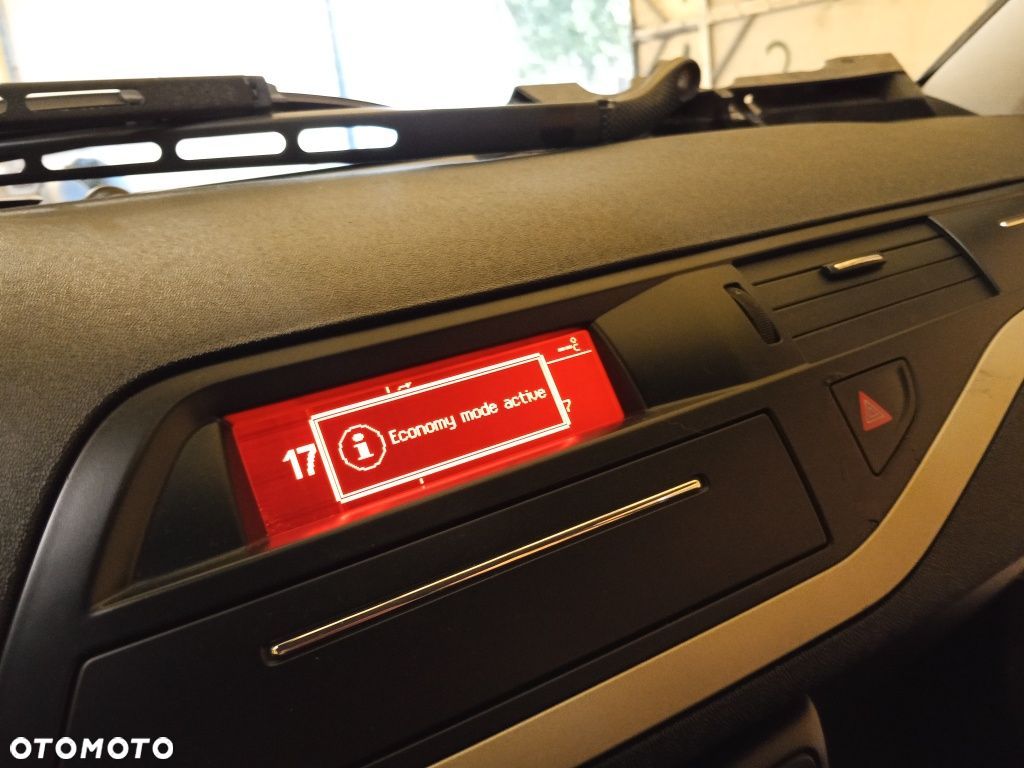 Ekran radia Citroen C5 x7 III - 1