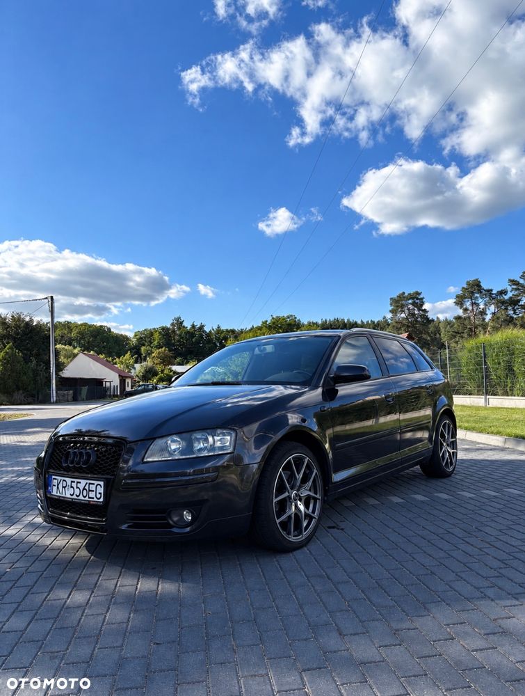Audi A3 Sportback - 2