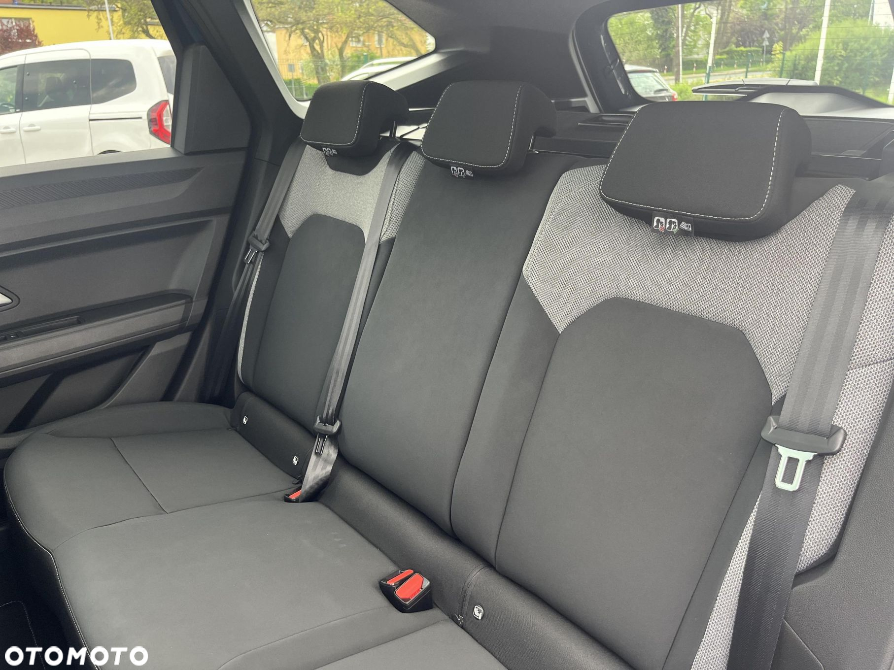 Dacia Bigster 1.8 Full Hybrid 155 Journey MMT - 16