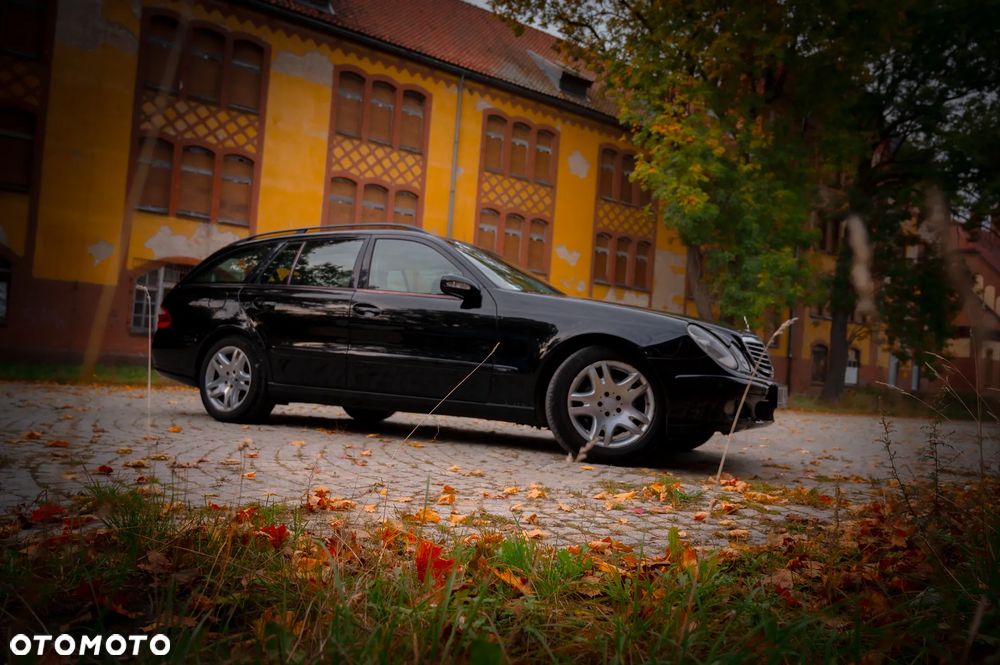 Mercedes-Benz Klasa E - 11