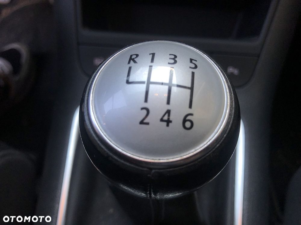 Volkswagen Golf Plus - 18