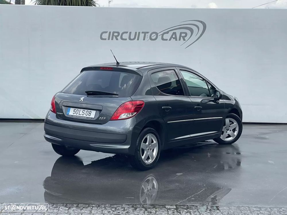 Peugeot 207 1.4 HDi Urban - 4