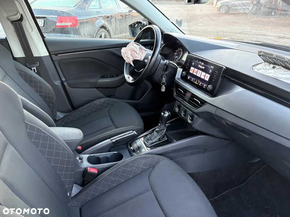 Skoda Kamiq 1.0 TSI DSG Active - 29