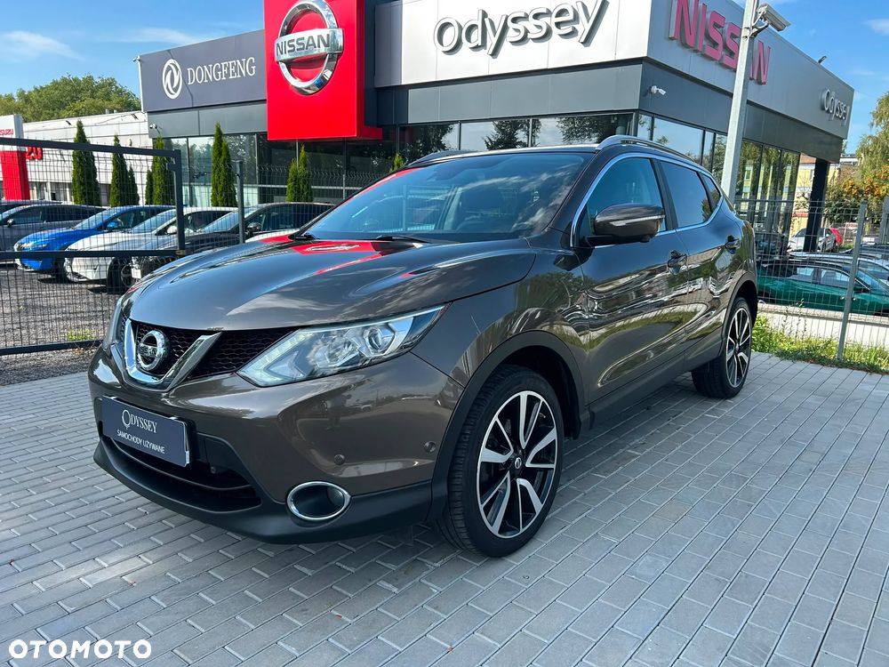 Nissan Qashqai 1.6 DCi 4x4 Tekna - 2