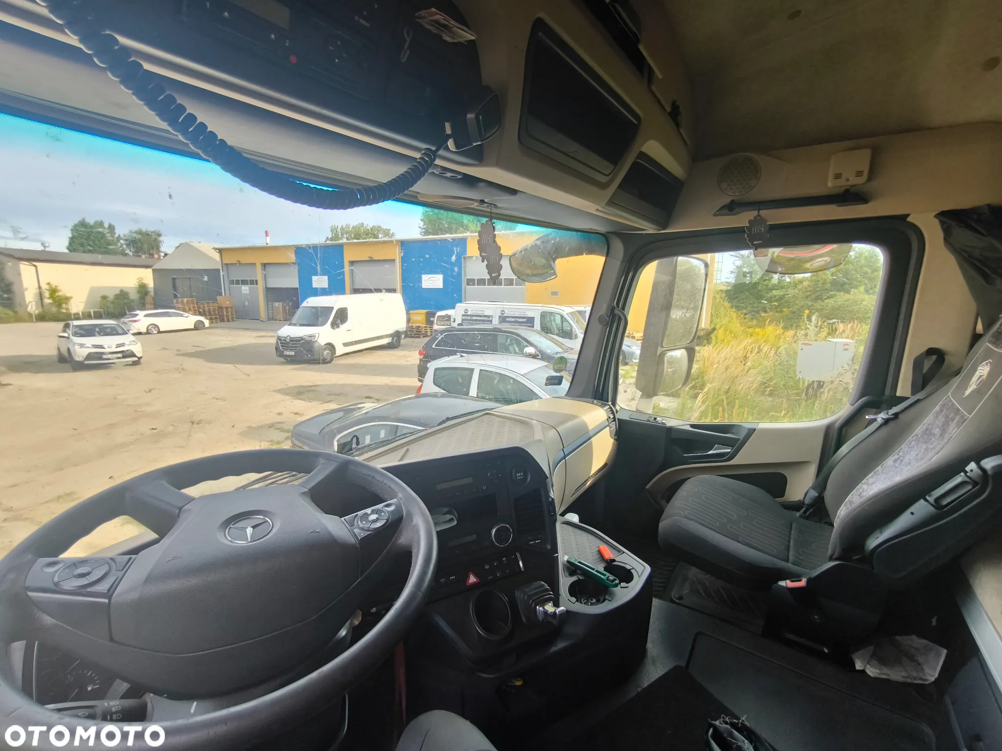 Mercedes-Benz Actros MP4 - 5