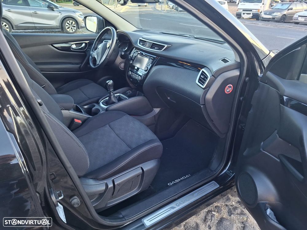 Nissan Qashqai 1.5 dCi N-Connecta 18 RS+PS - 8