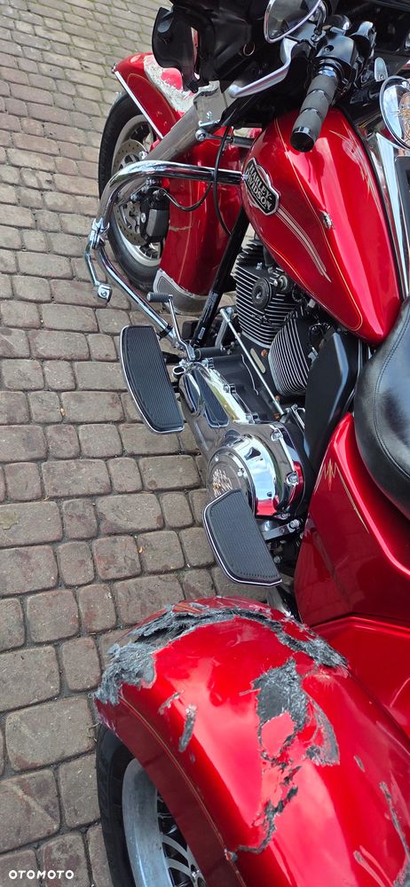 Harley-Davidson FLH Electra Glide - 24