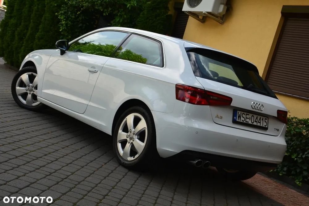Audi A3 3-drzwiowe 1.4 TFSI Ambition - 18