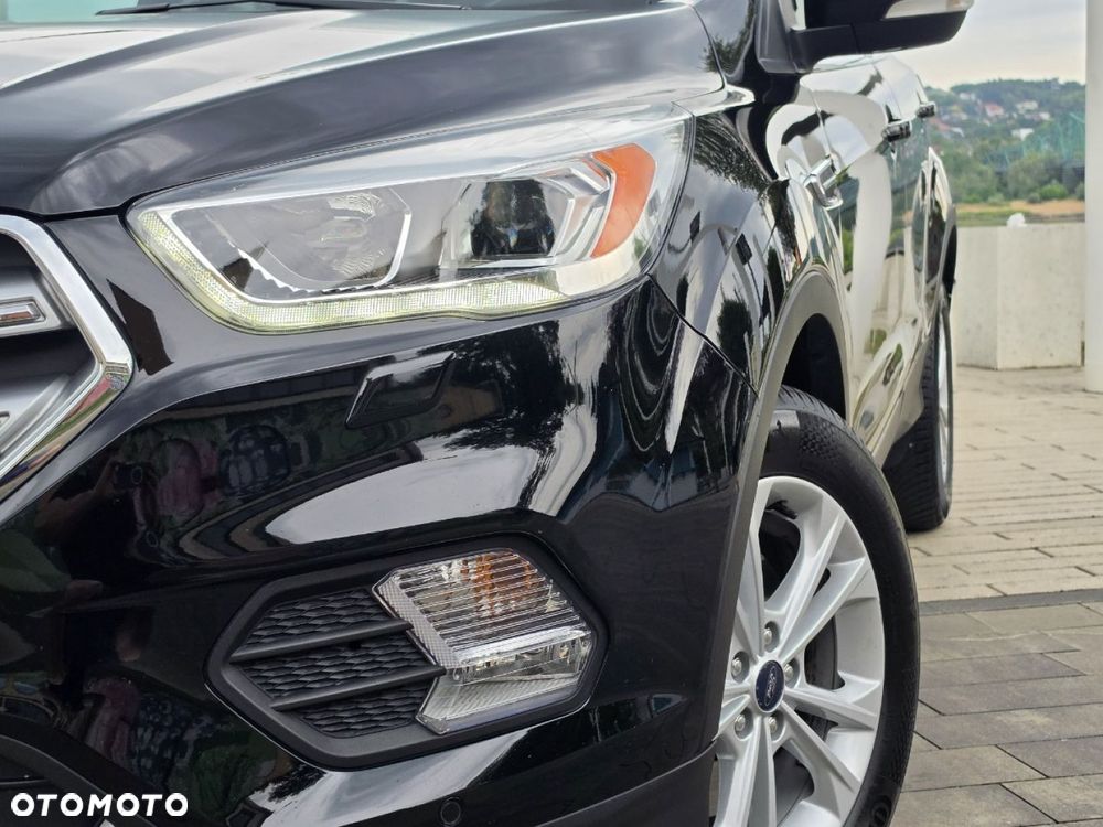 Ford Kuga - 5