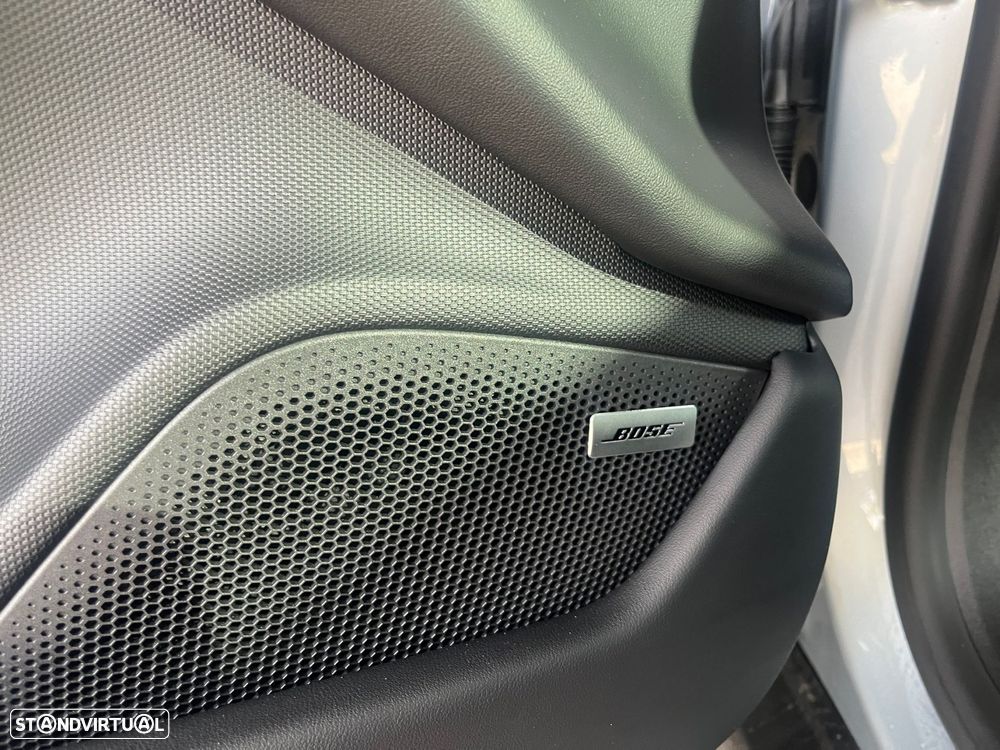 Porsche Taycan Standard - 21