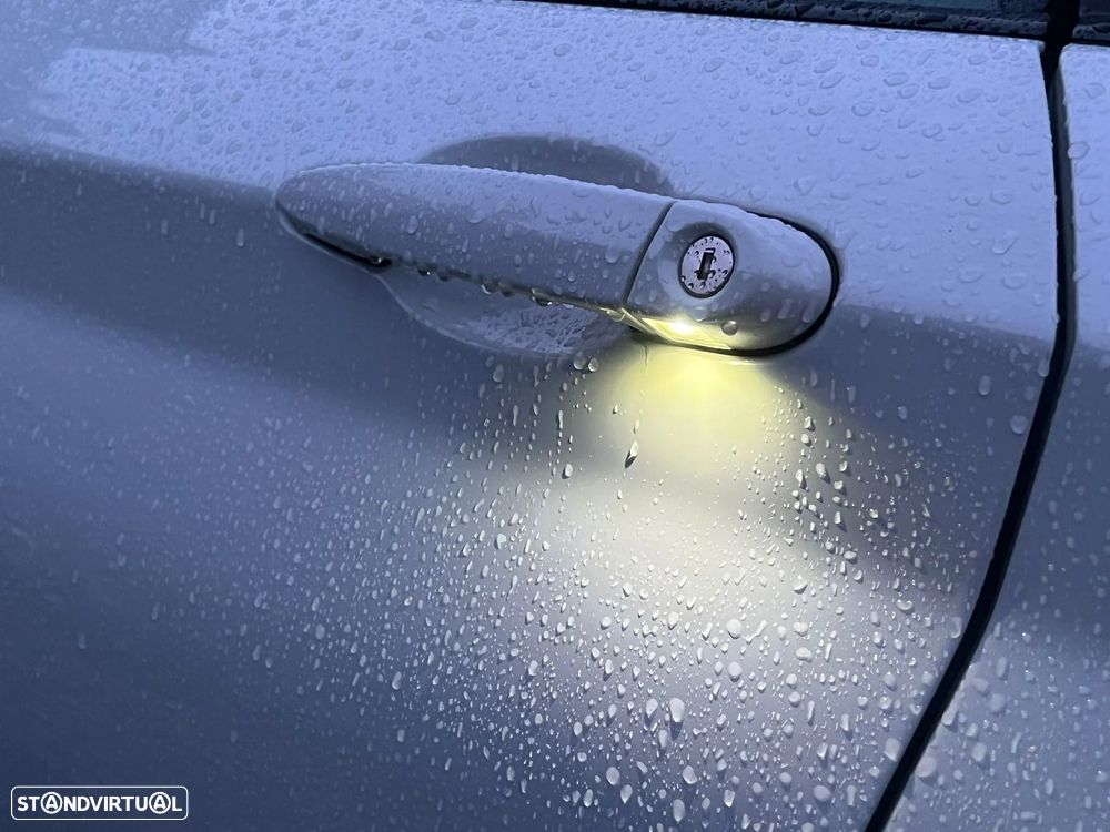 BMW 220 d M Sport - 16