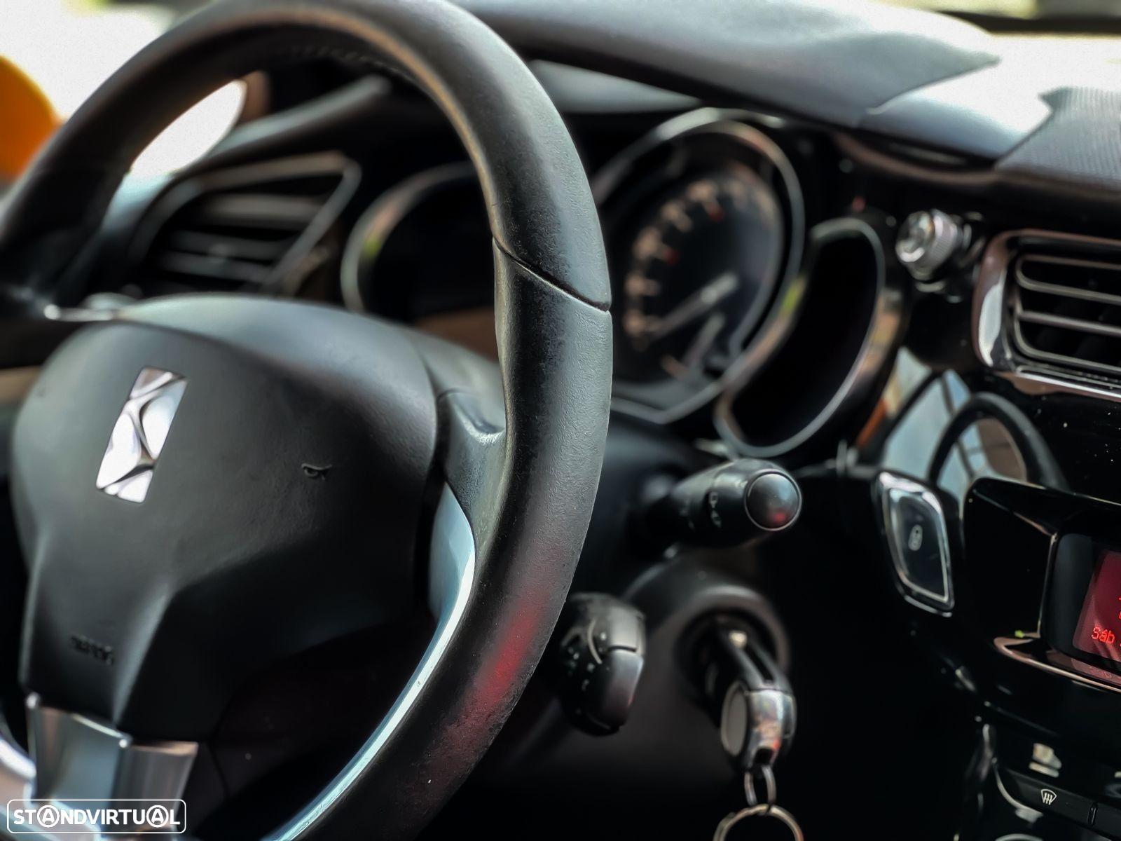 Citroën DS3 1.6 e-HDi So Chic 95g - 19