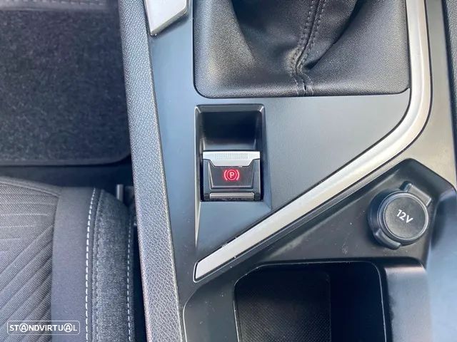 Peugeot 308 1.2 PureTech Active Pack - 28