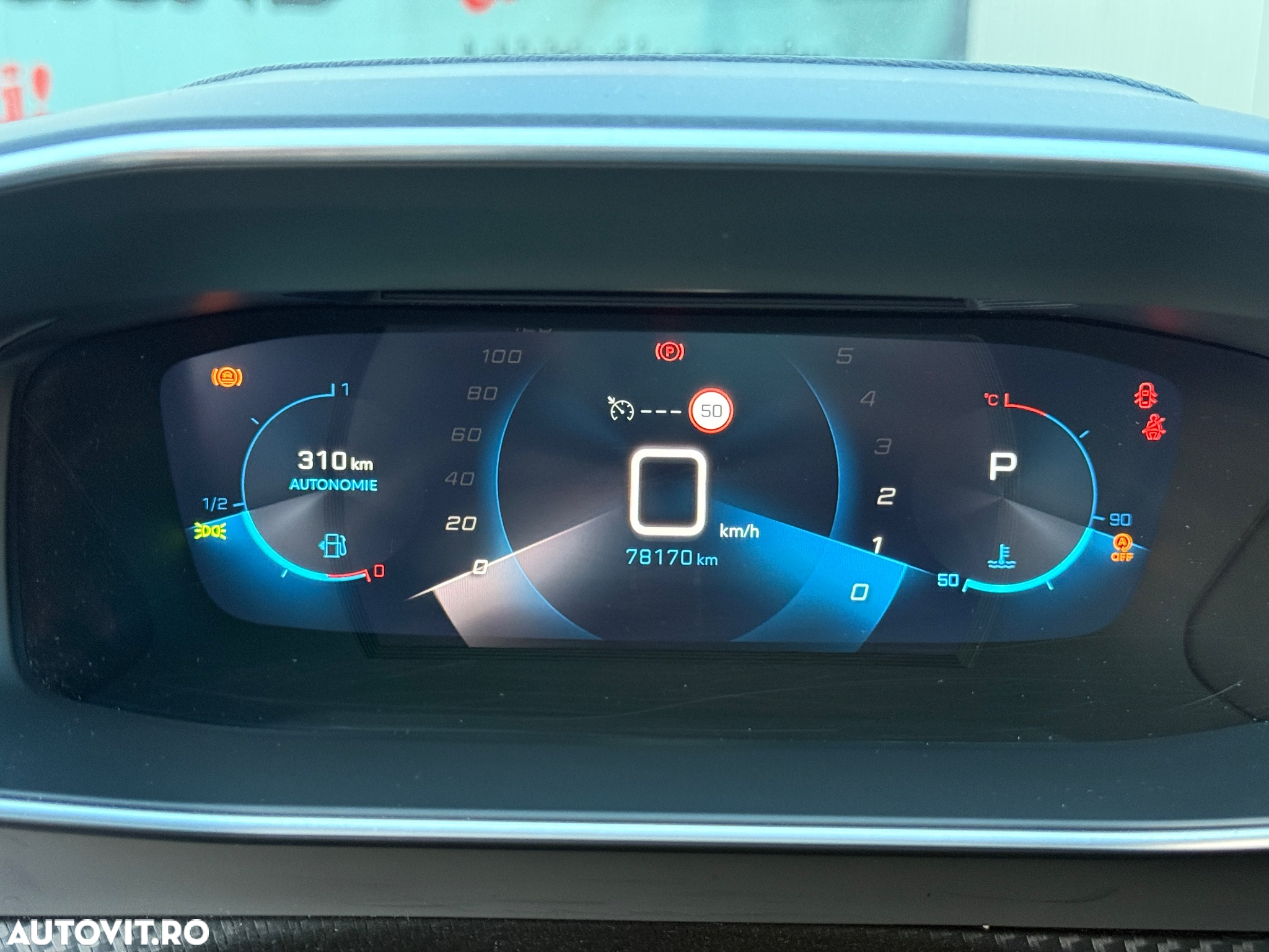 Peugeot 2008 PureTech 130 EAT8 Allure Pack - 20