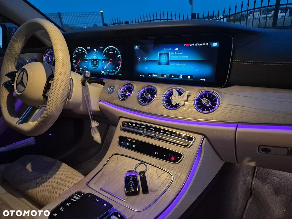 Mercedes-Benz Klasa E - 29