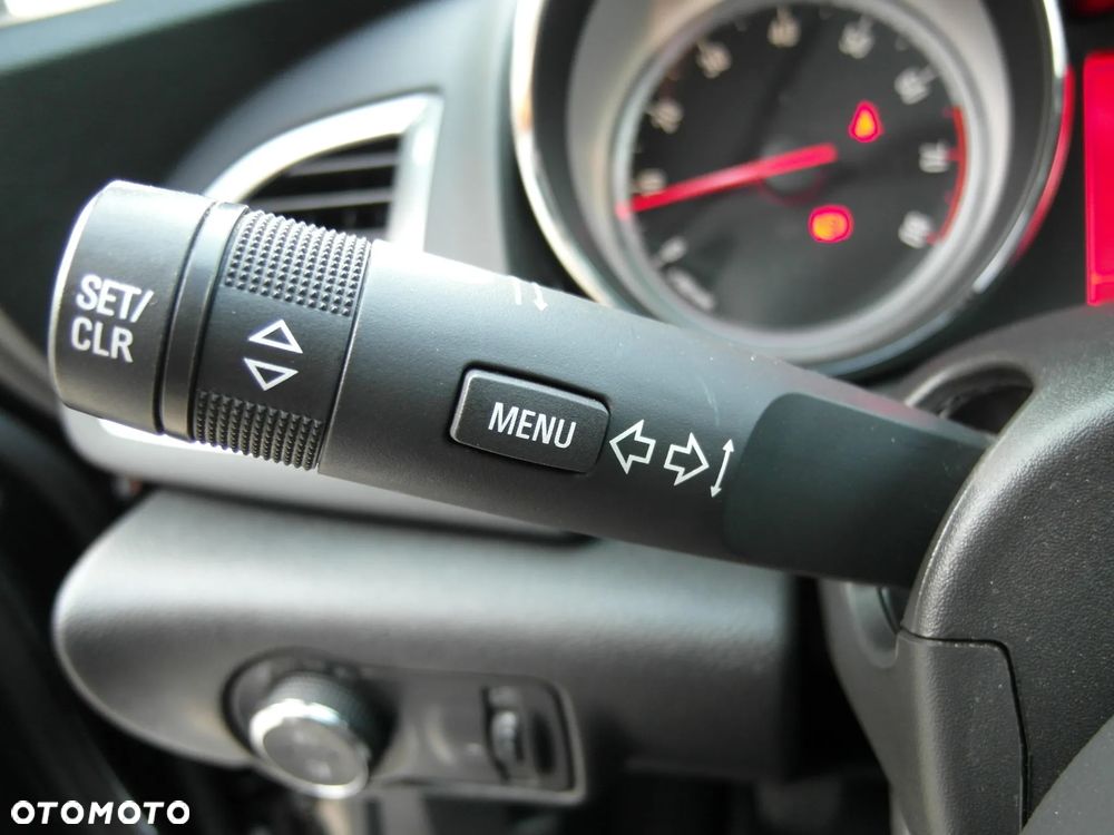 Opel Astra 1.4 Turbo 150 Jahre - 21