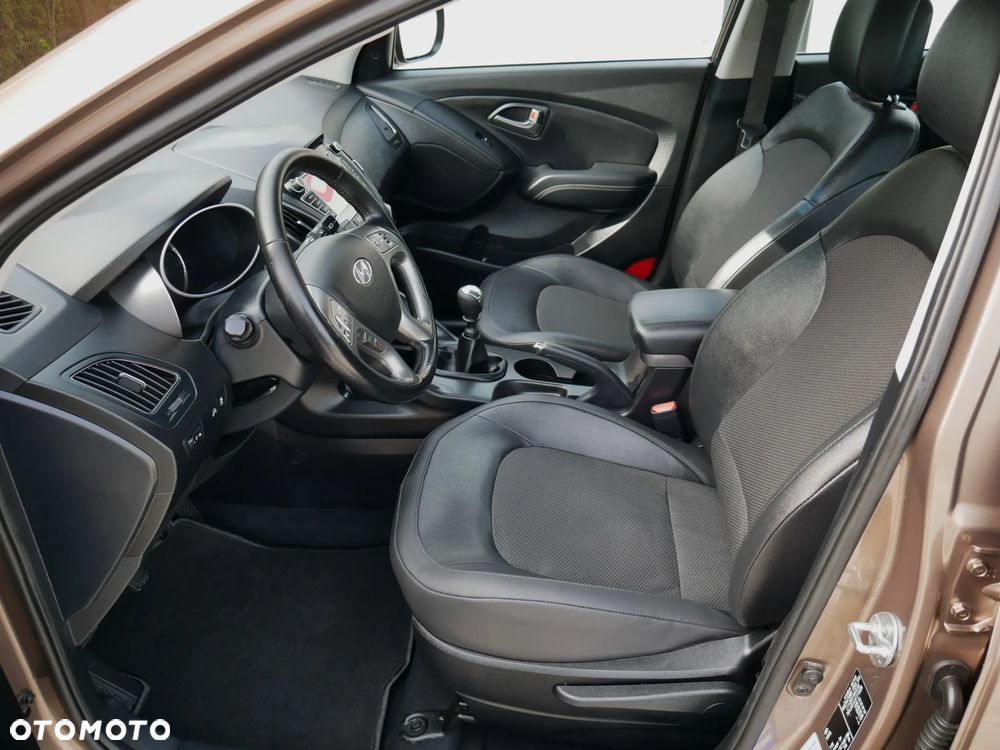 Hyundai ix35 1.6 GDI Premium 2WD - 19