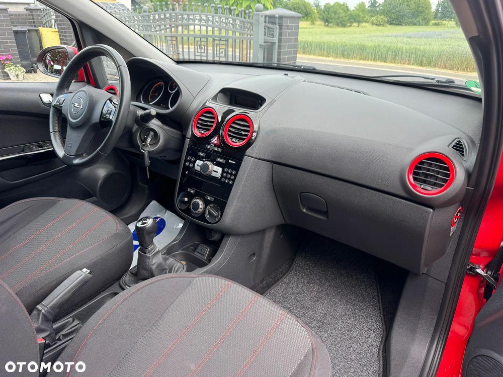 Opel Corsa 1.4 16V Color Edition - 18
