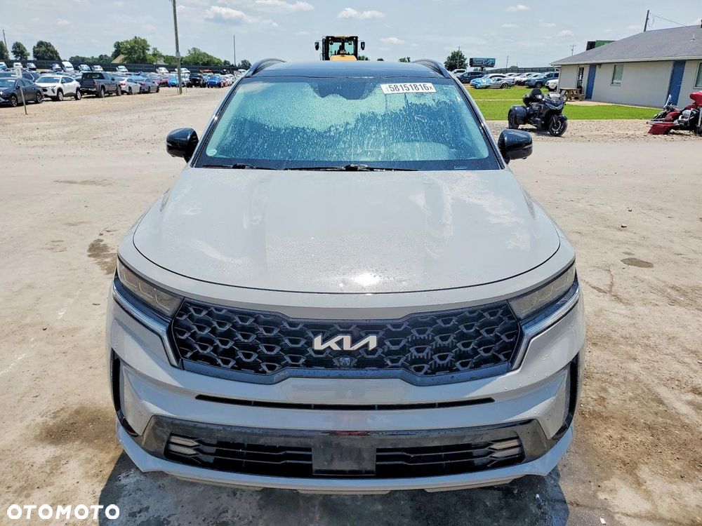 Kia Sorento - 6