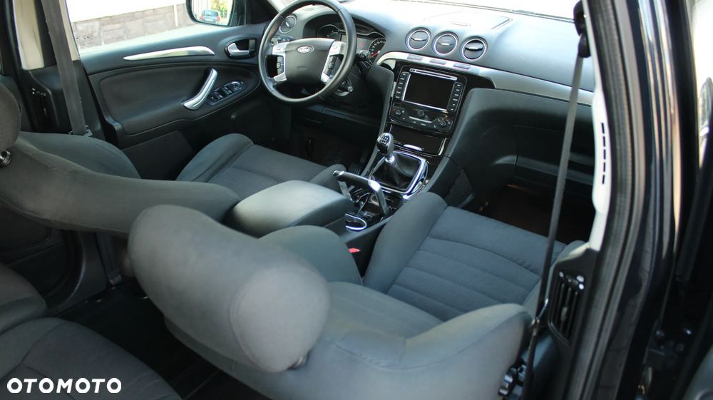 Ford S-Max 2.0 TDCi Titanium - 32