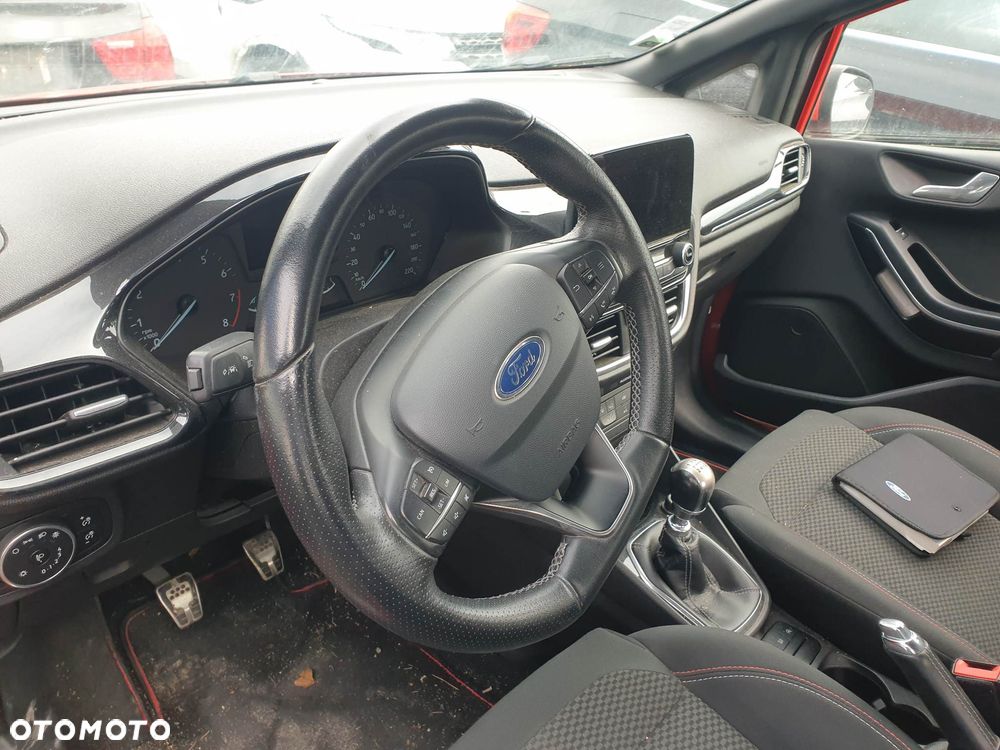 Ford Fiesta 1.0 EcoBoost S&S ST-LINE - 10