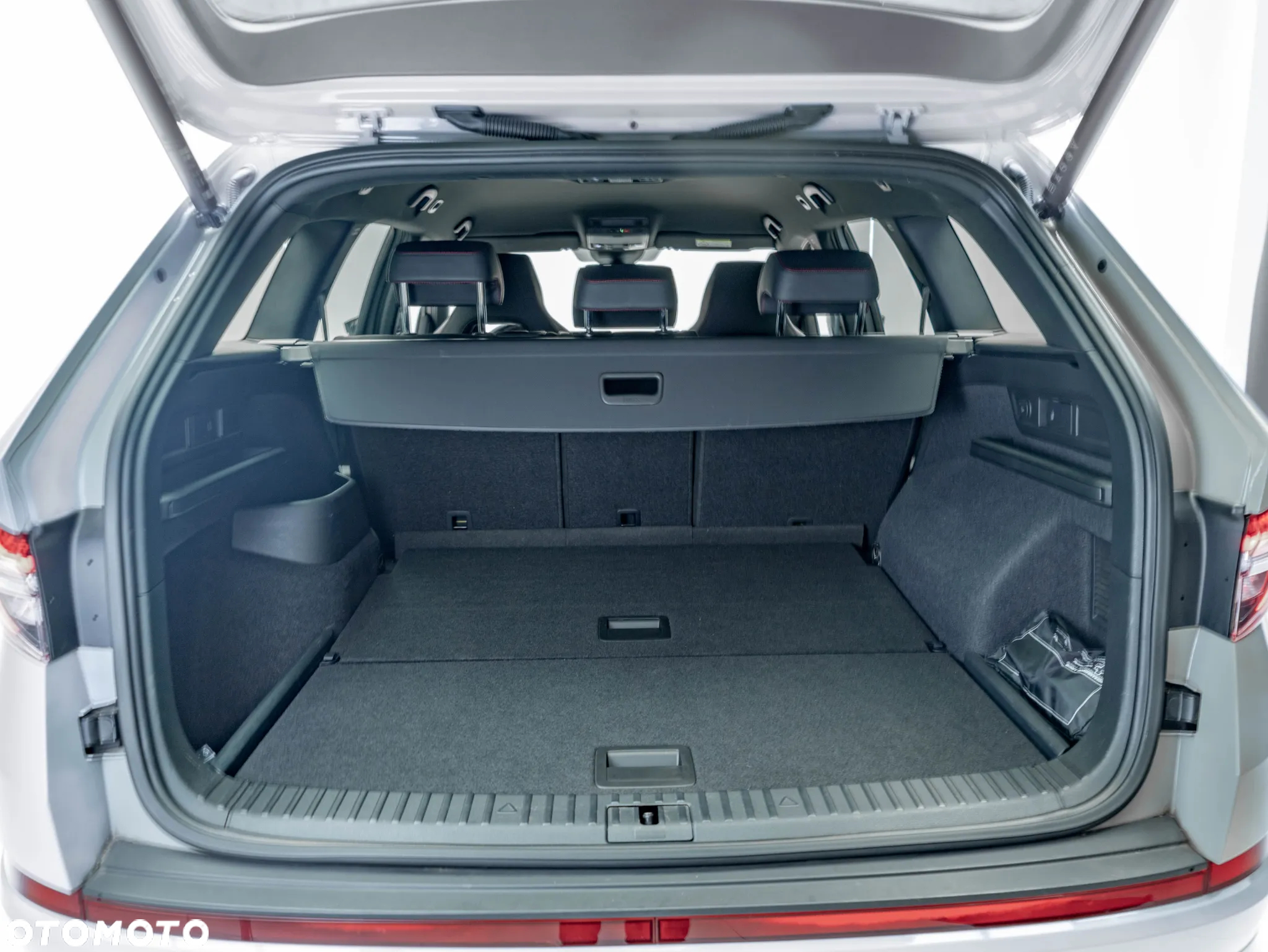 Skoda Kodiaq 2.0 TSI 4x4 DSG RS - 39